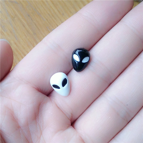 Boucles d'oreille Alien Noir et Blanc