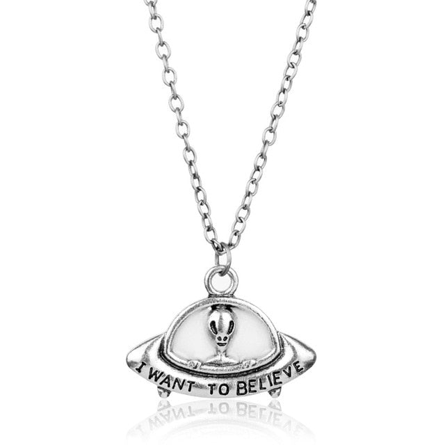 Collier Alien I Want To Believe UFO Argent